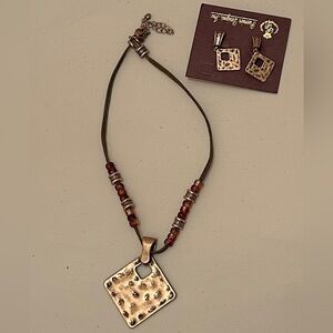 Premier Designs Copper Colored Necklace and Clip-On Earrings
